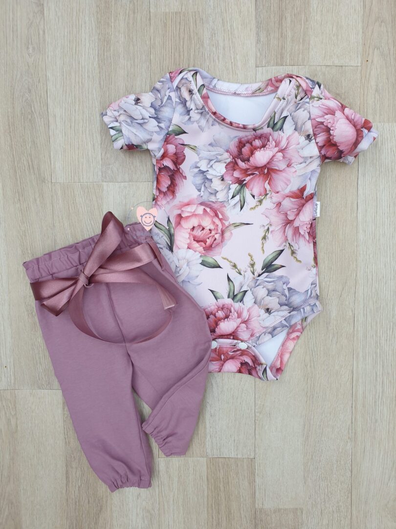 On Order Long or Short Sleeve Peonies Vest and Plum pants Set - Image 10