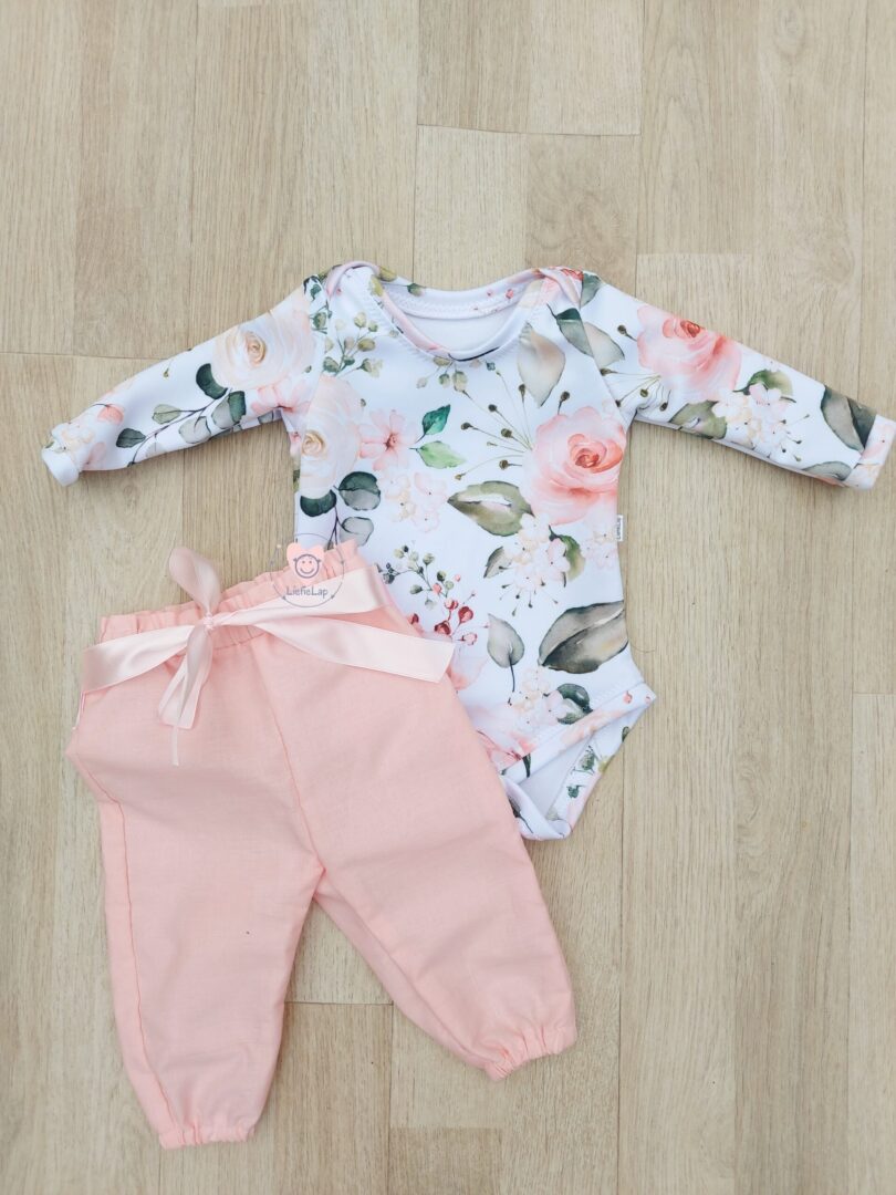 Long or Short Sleeve Peach Rose Vest and Nude pants Set - Image 5