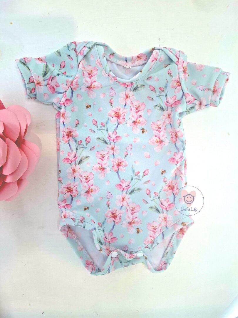 Long or Short Sleeve Pink Blossoms Vest and Pink pants Set - Image 2