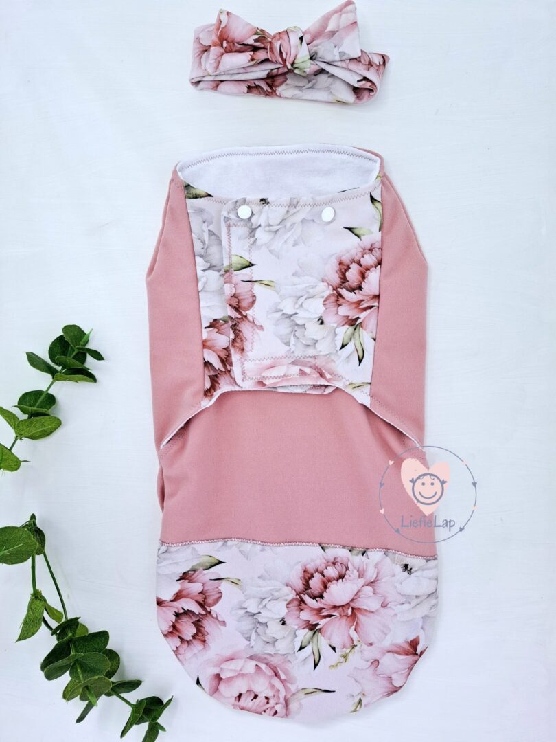 Newborn Peonies Snuggle & Go Set - Image 2
