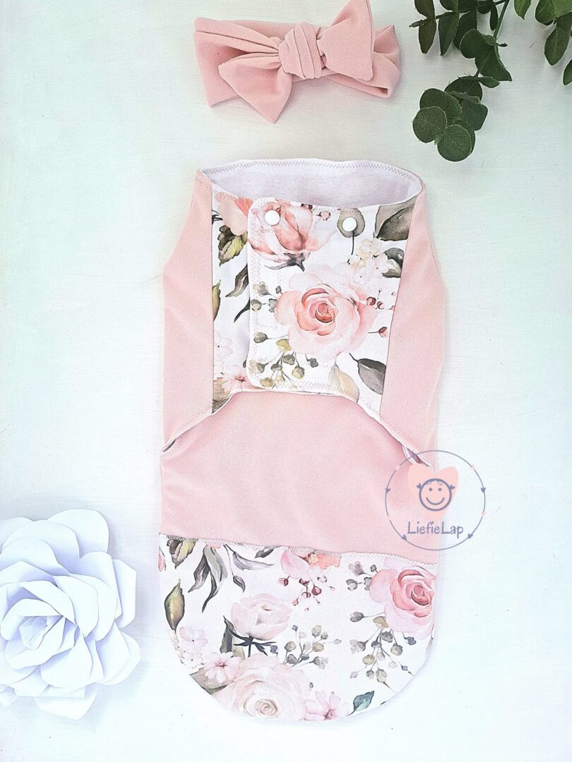 Newborn Swaddle Pod- Peach Rose